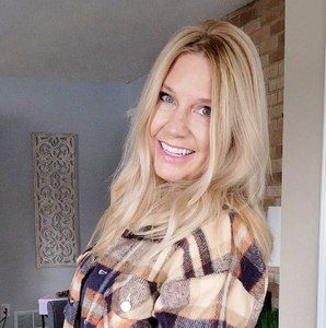 Meet your Posher, Sherry